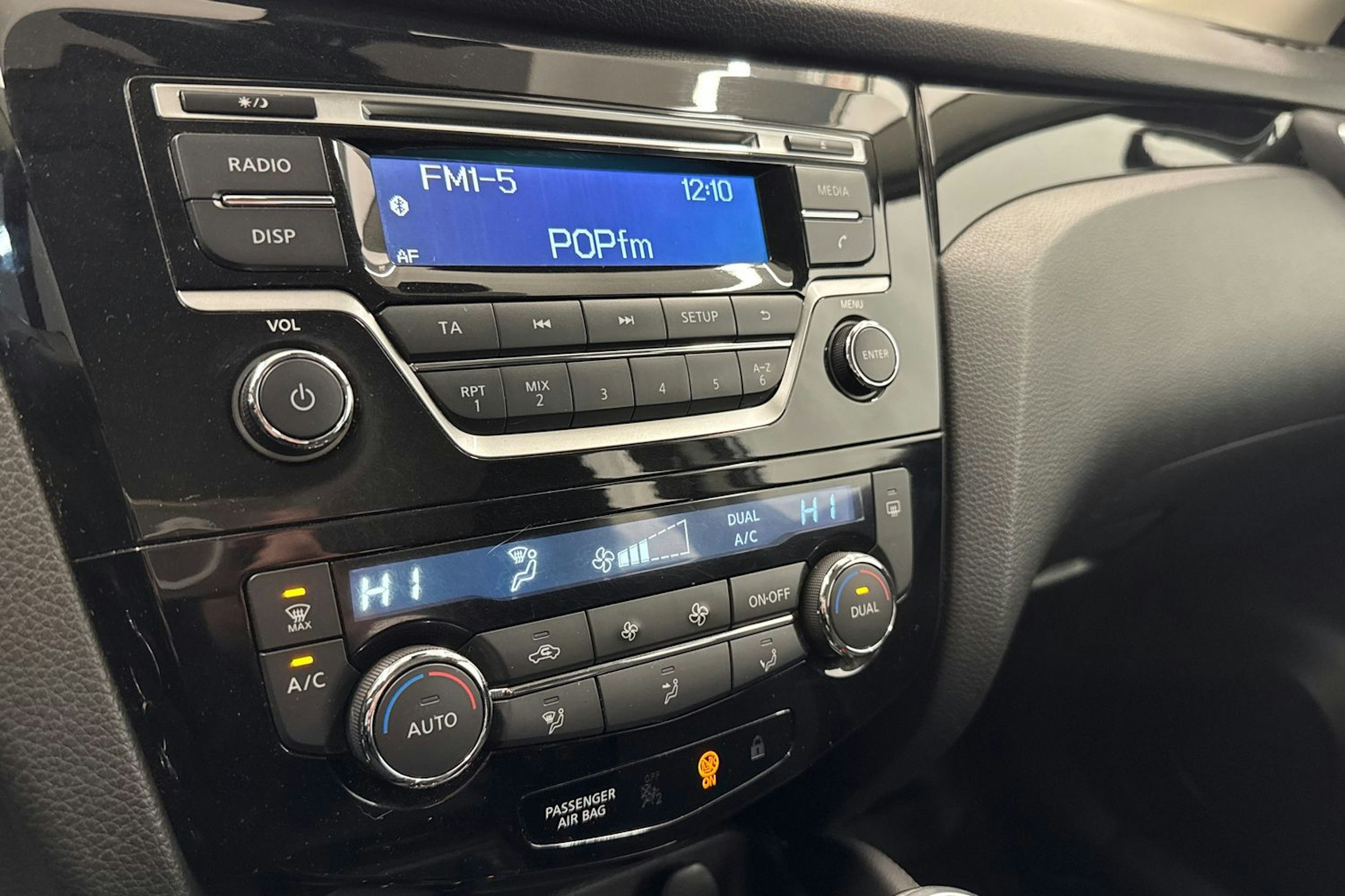 Harmaa Nissan Qashqai 2018 kuva 19.