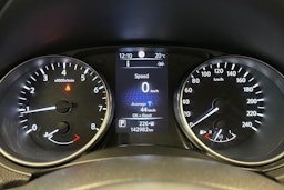 Harmaa Nissan Qashqai 2018 kuva 20.