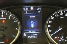 Harmaa Nissan Qashqai 2018 kuva 21.