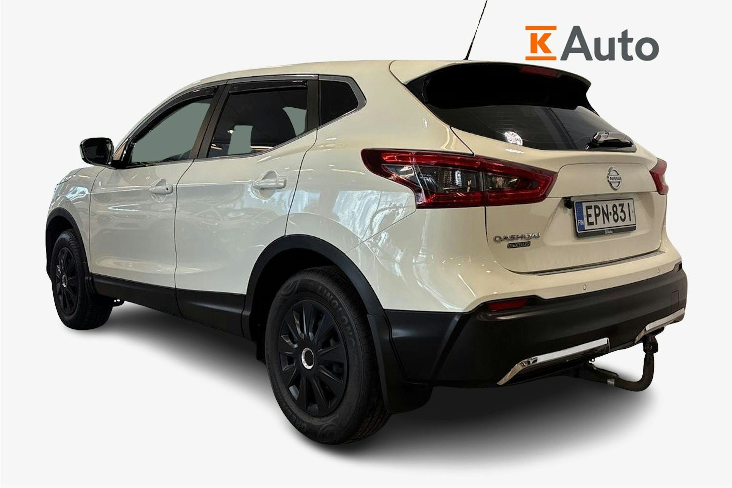 valkoinen Nissan Qashqai 2018 kuva 2.