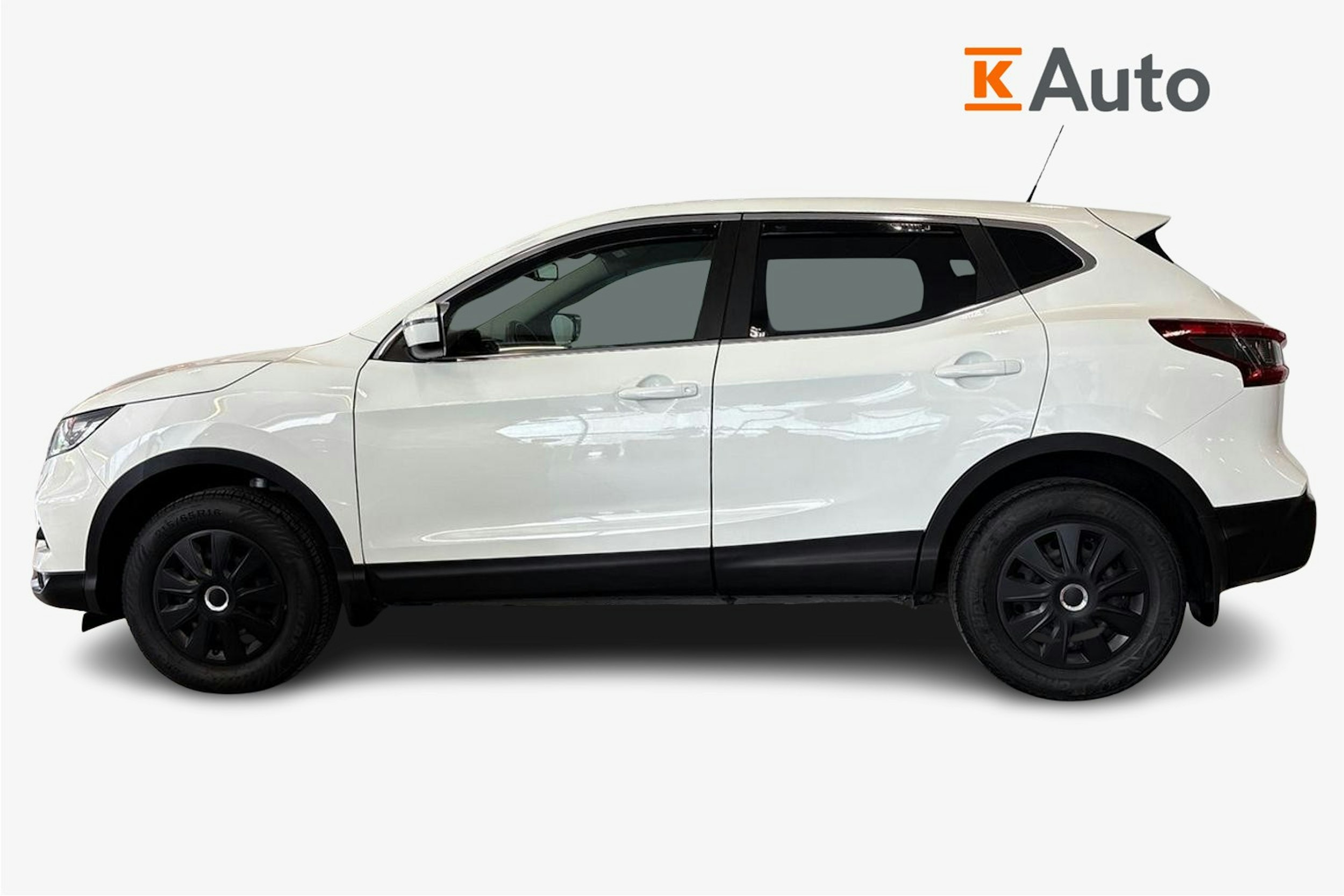 valkoinen Nissan Qashqai 2018 kuva 6.
