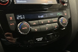 punainen Nissan Qashqai 2018 kuva 23.