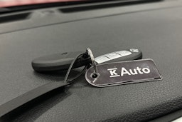 punainen Nissan Qashqai 2018 kuva 25.