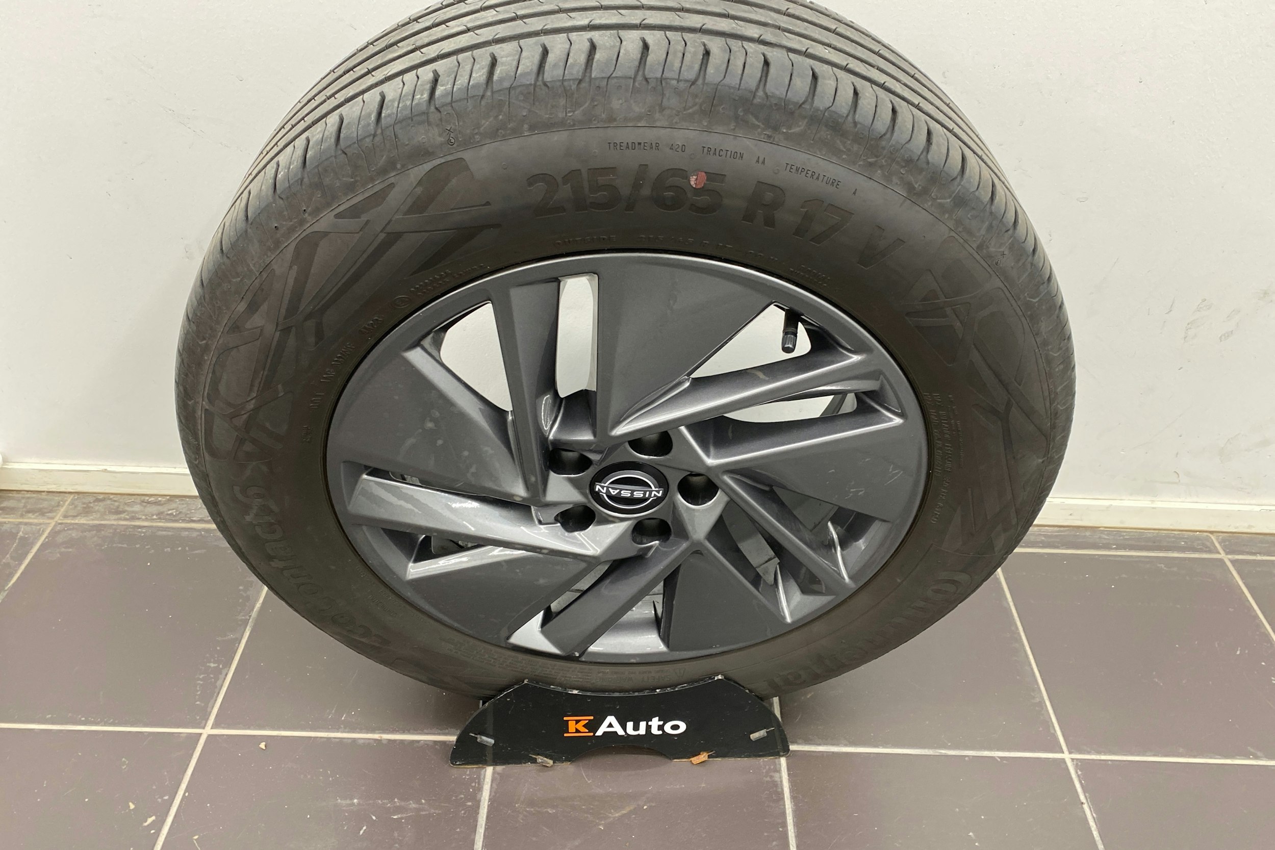 valkoinen Nissan Qashqai 2018 kuva 17.