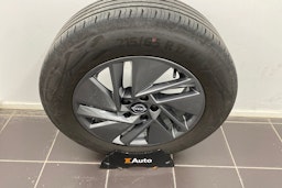 valkoinen Nissan Qashqai 2018 kuva 17.