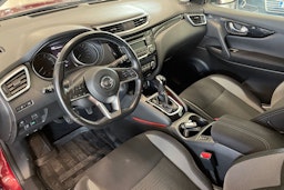 punainen Nissan Qashqai 2018 kuva 6.