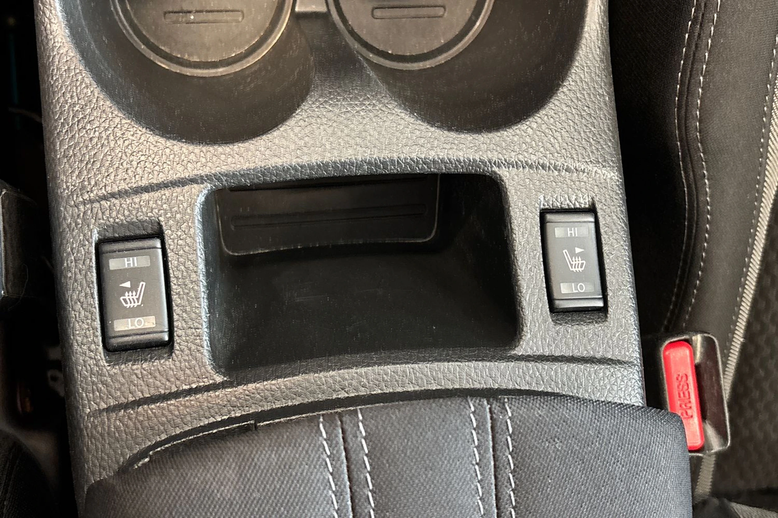 sininen Nissan Qashqai 2018 kuva 32.