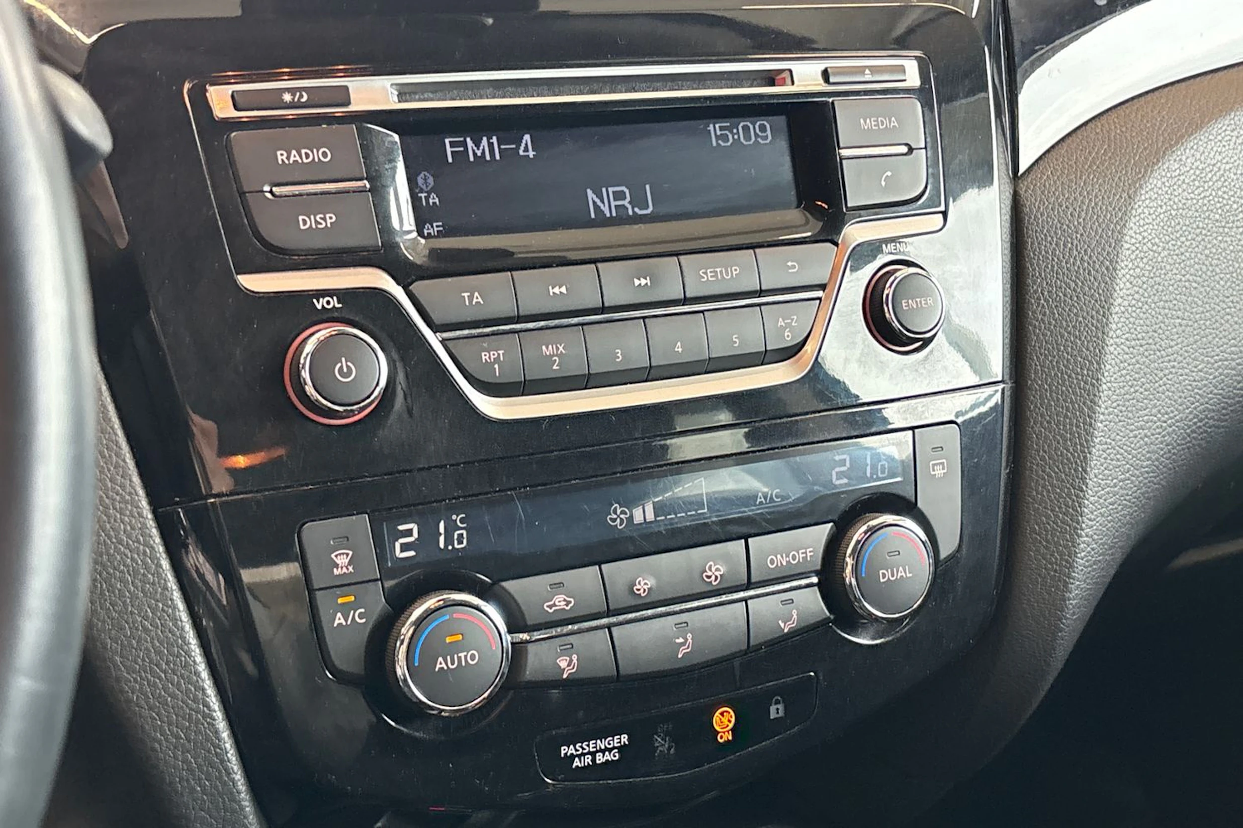 sininen Nissan Qashqai 2018 kuva 35.