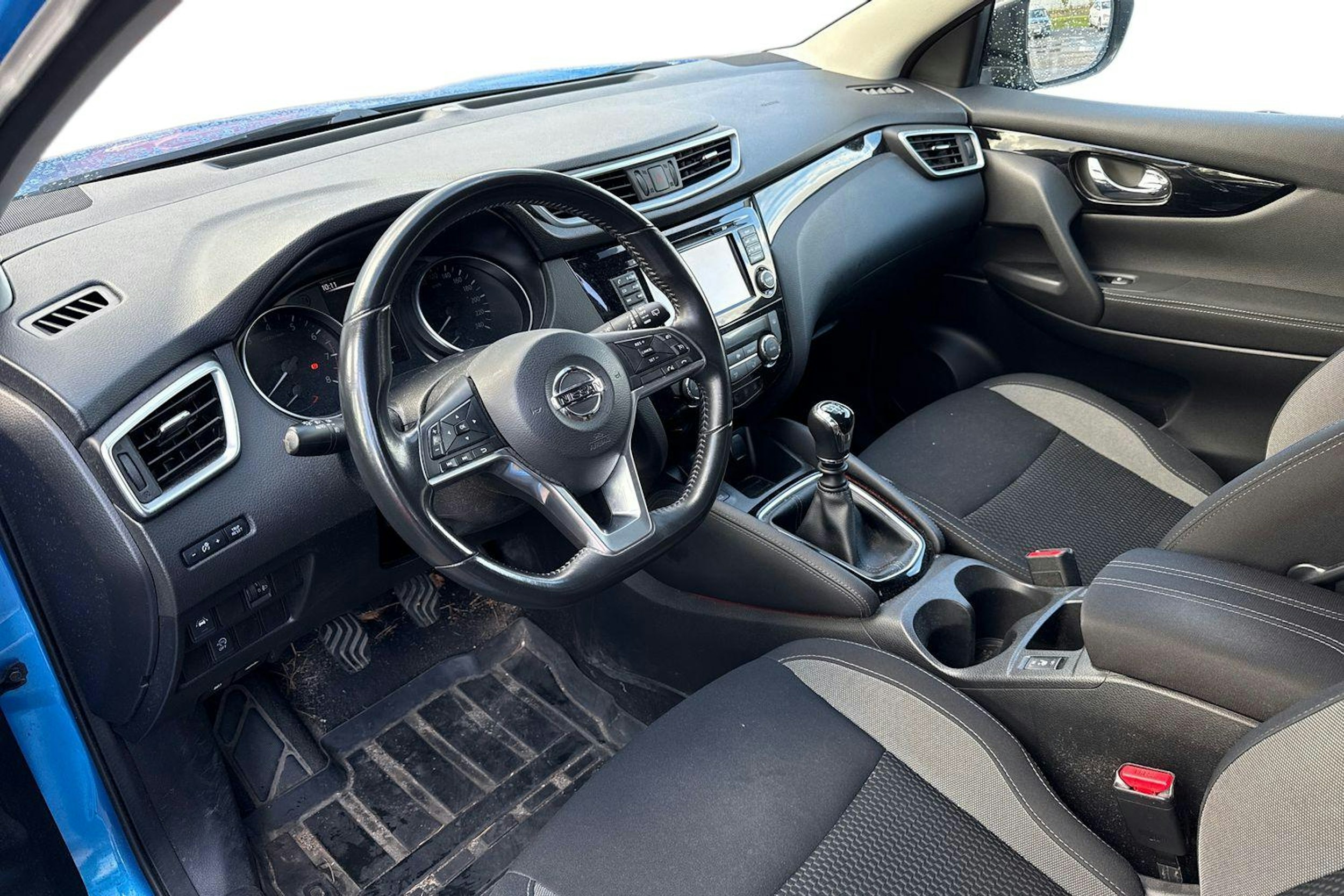 sininen Nissan Qashqai 2018 kuva 3.