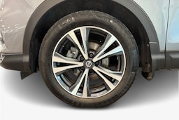 harmaa Nissan Qashqai 2018 kuva 11.