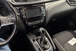 harmaa Nissan Qashqai 2018 kuva 14.