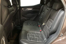 ruskea (beige) Nissan Qashqai 2018 kuva 9.