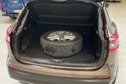 ruskea (beige) Nissan Qashqai 2018 kuva 11.