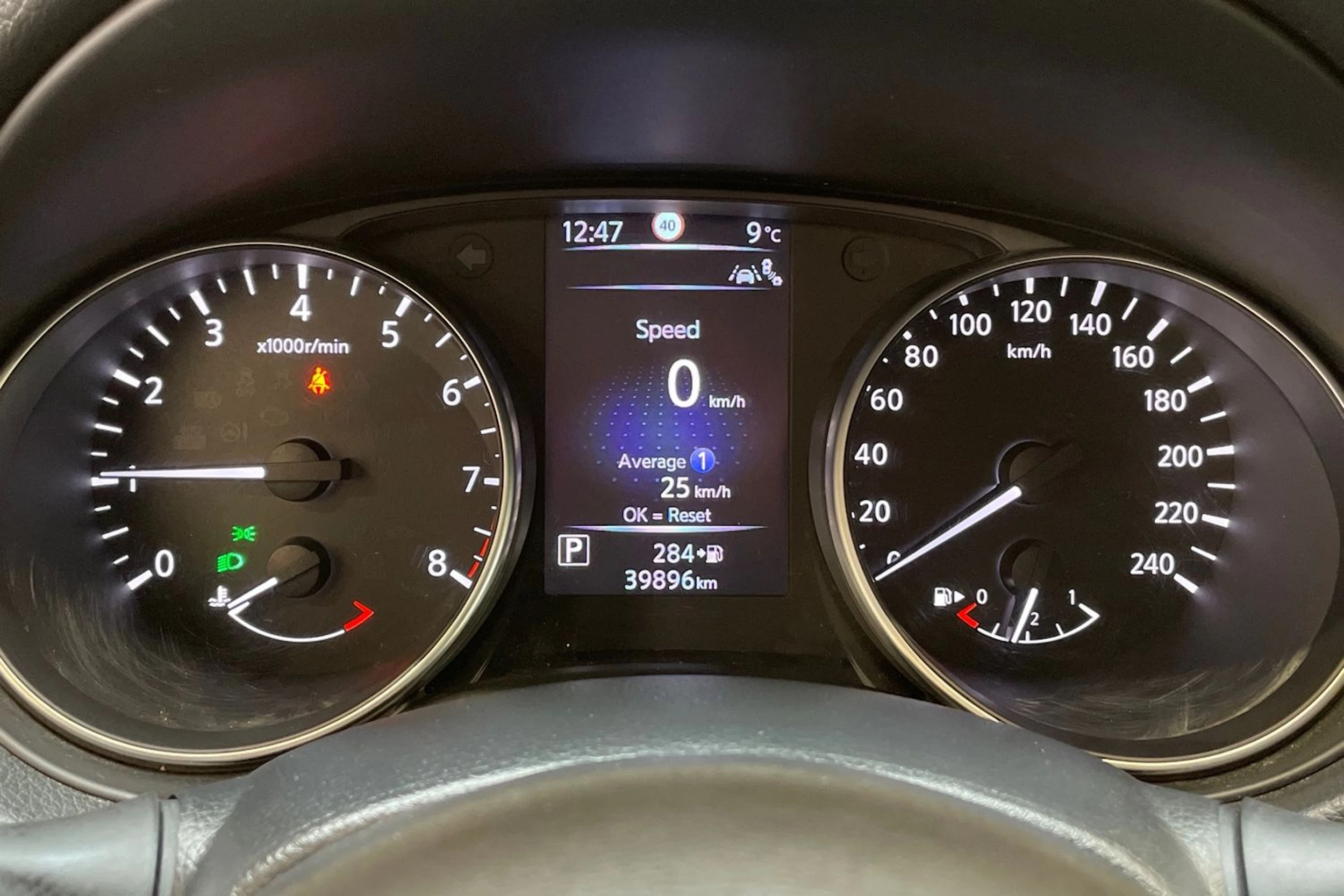 ruskea (beige) Nissan Qashqai 2018 kuva 14.