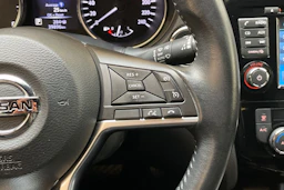 ruskea (beige) Nissan Qashqai 2018 kuva 16.