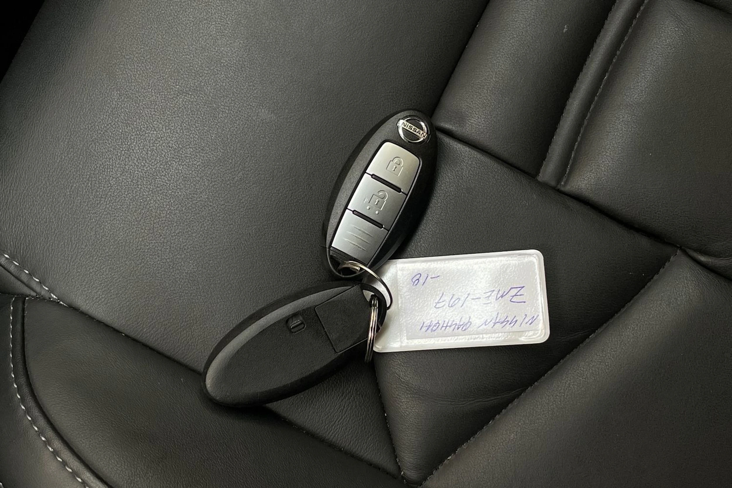 ruskea (beige) Nissan Qashqai 2018 kuva 23.