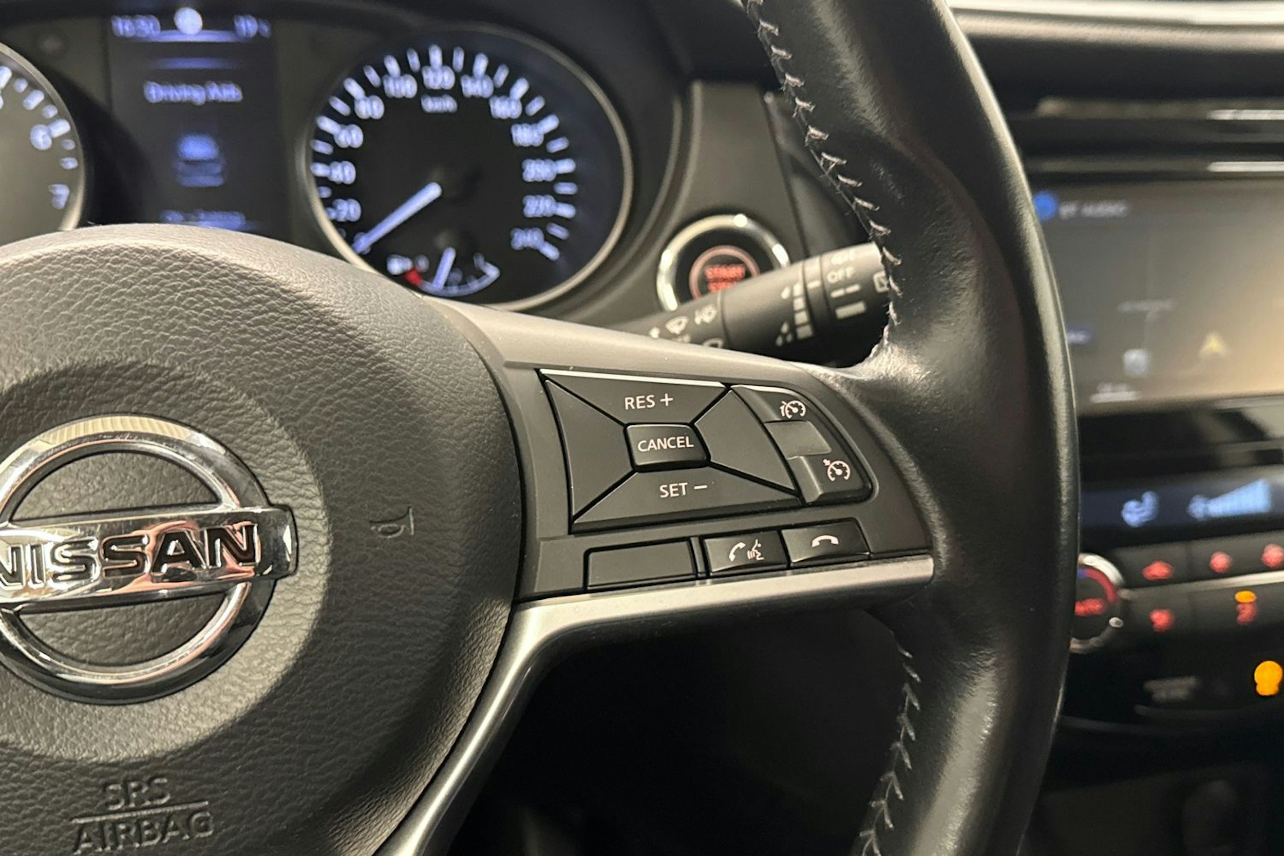 violetti Nissan Qashqai 2019 kuva 17.