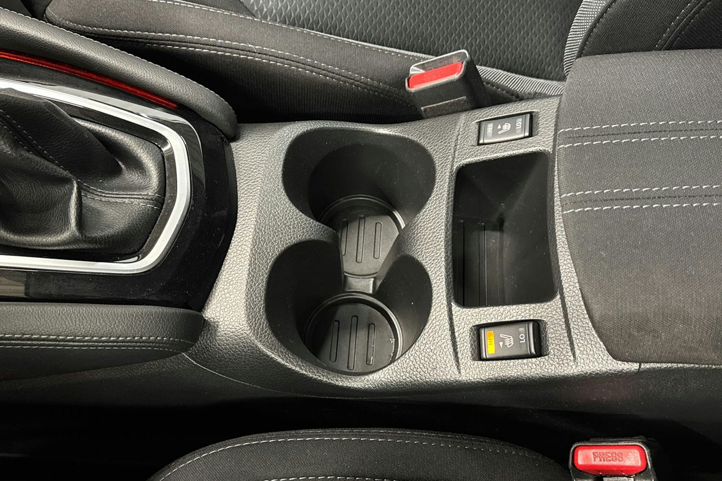 violetti Nissan Qashqai 2019 kuva 21.