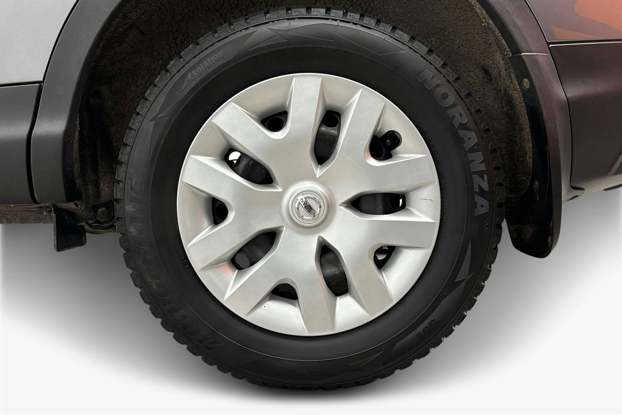 harmaa Nissan Qashqai 2019 kuva 11.