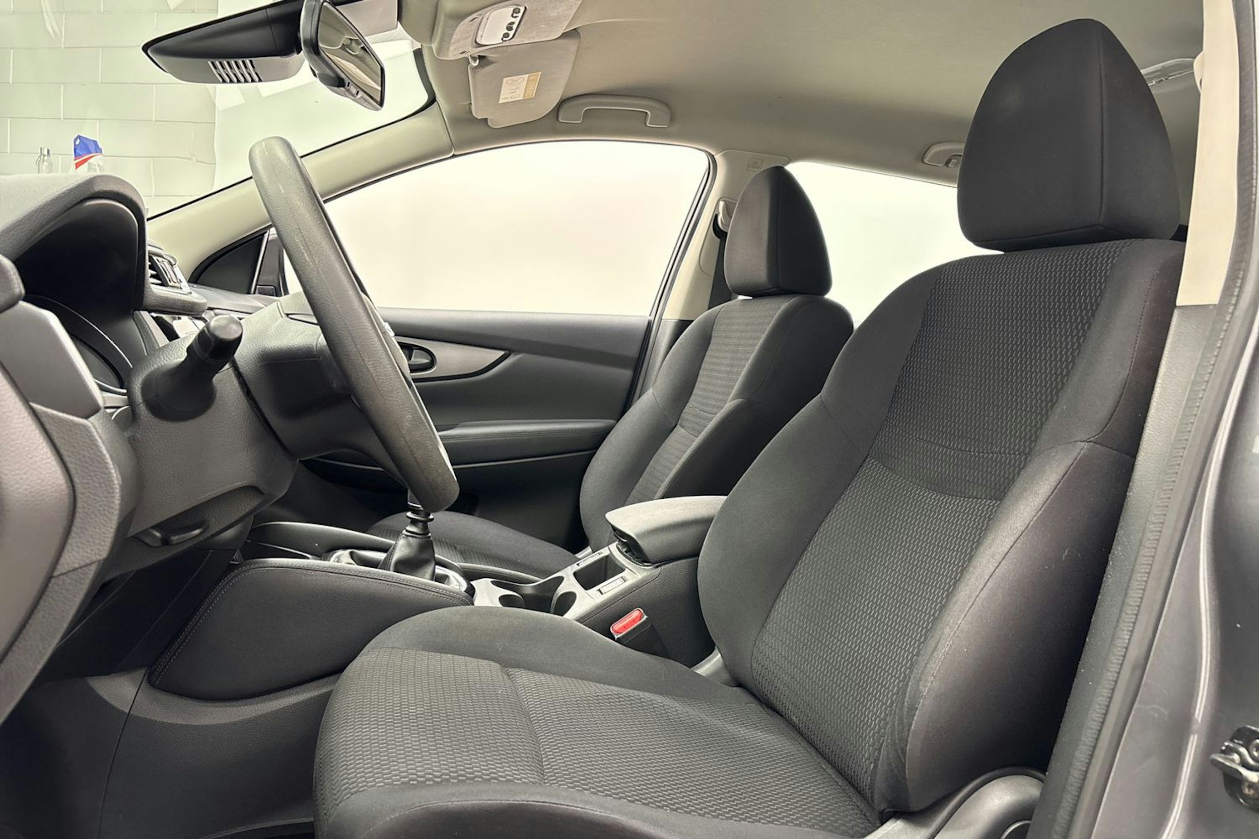 harmaa Nissan Qashqai 2019 kuva 14.