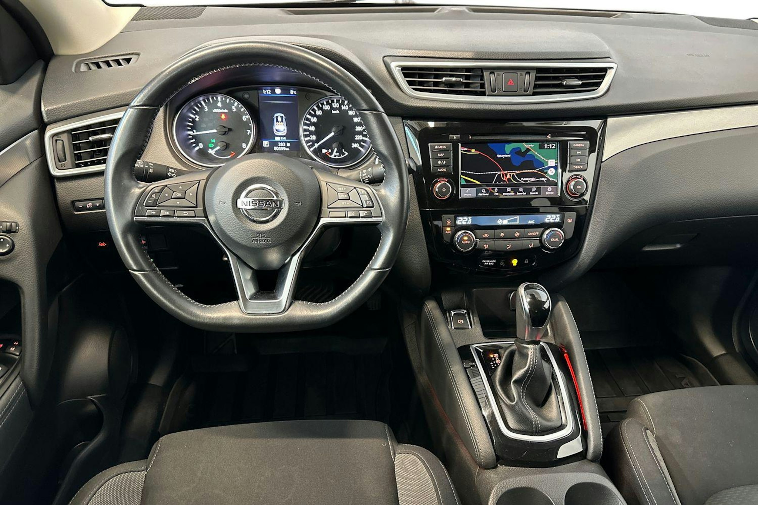 harmaa Nissan Qashqai 2019 kuva 9.