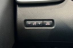 harmaa Nissan Qashqai 2019 kuva 16.