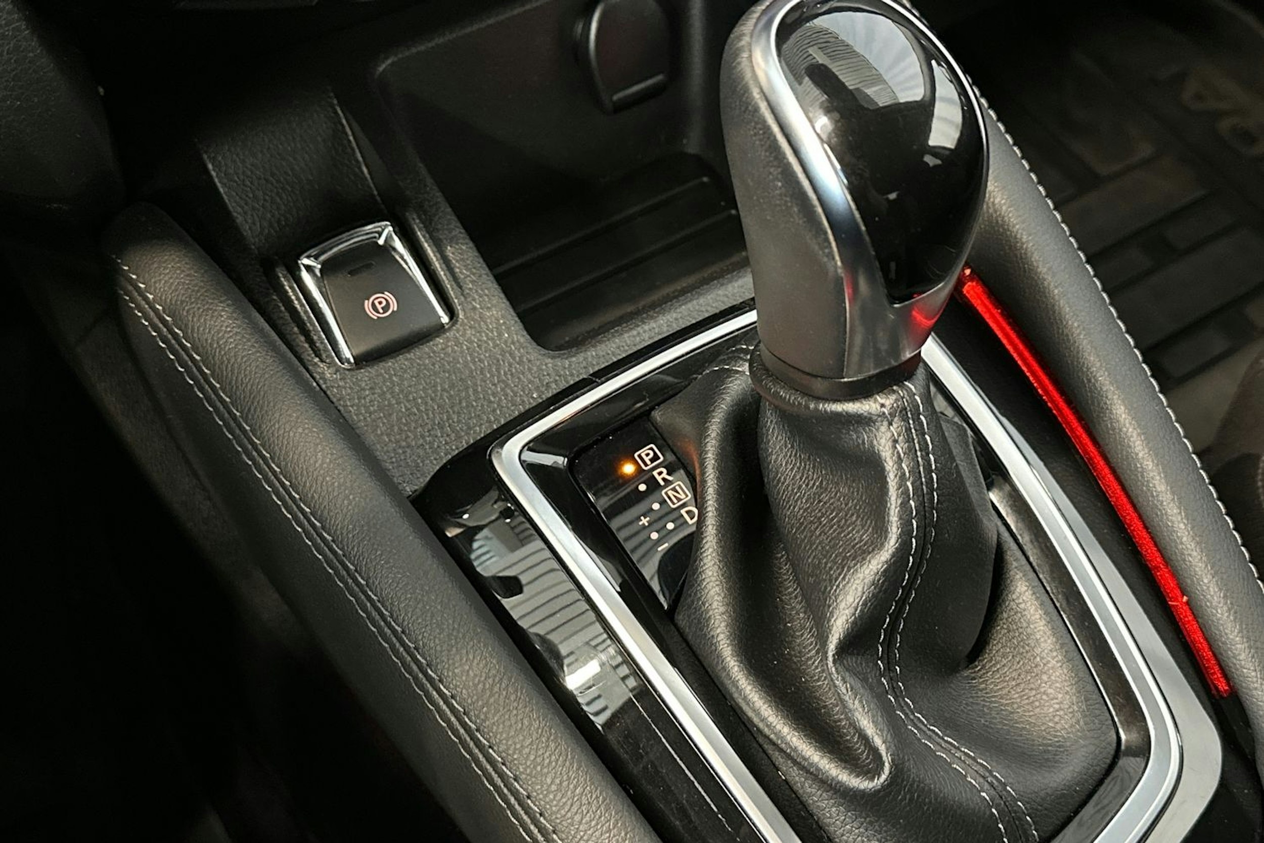 harmaa Nissan Qashqai 2019 kuva 22.