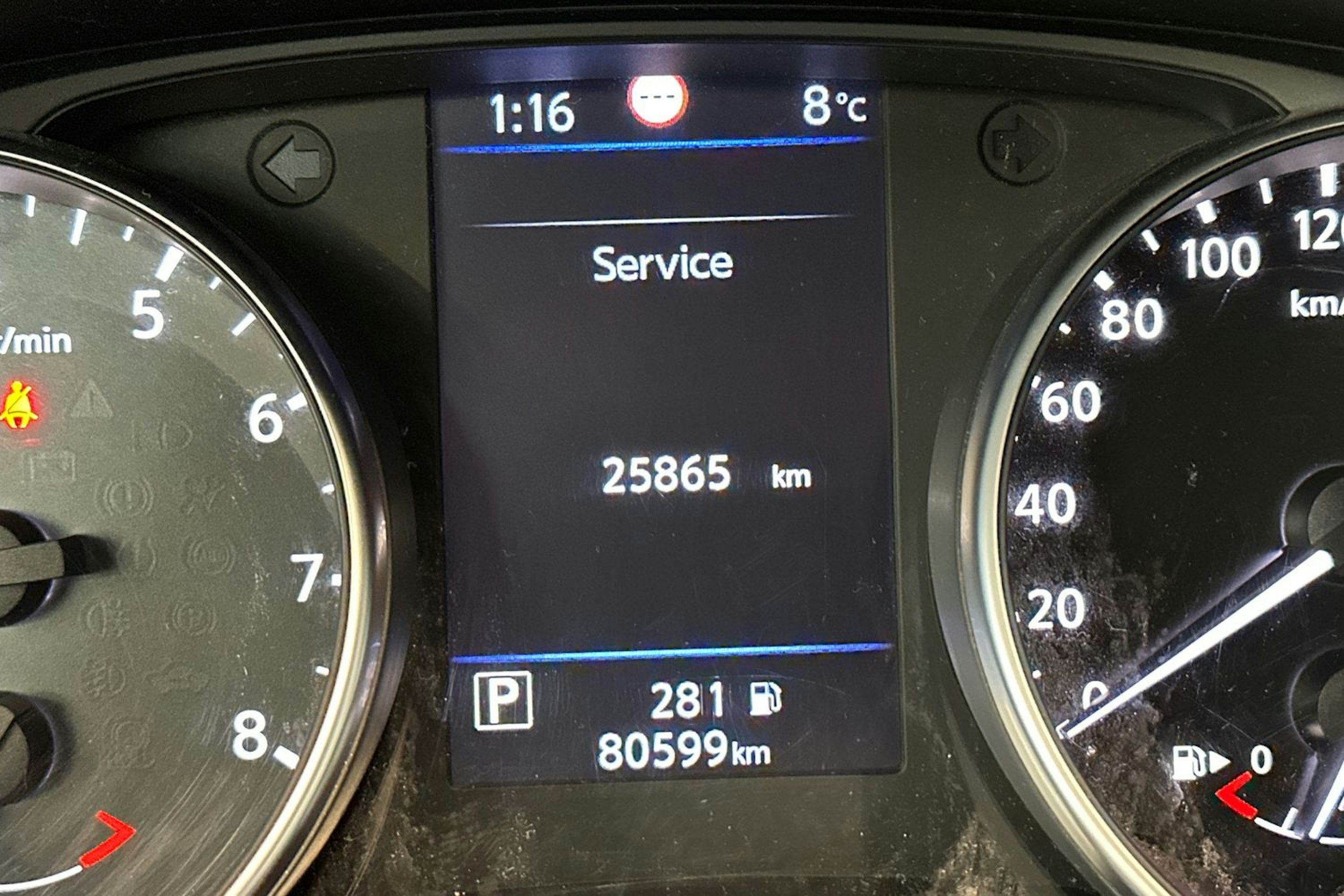 harmaa Nissan Qashqai 2019 kuva 29.