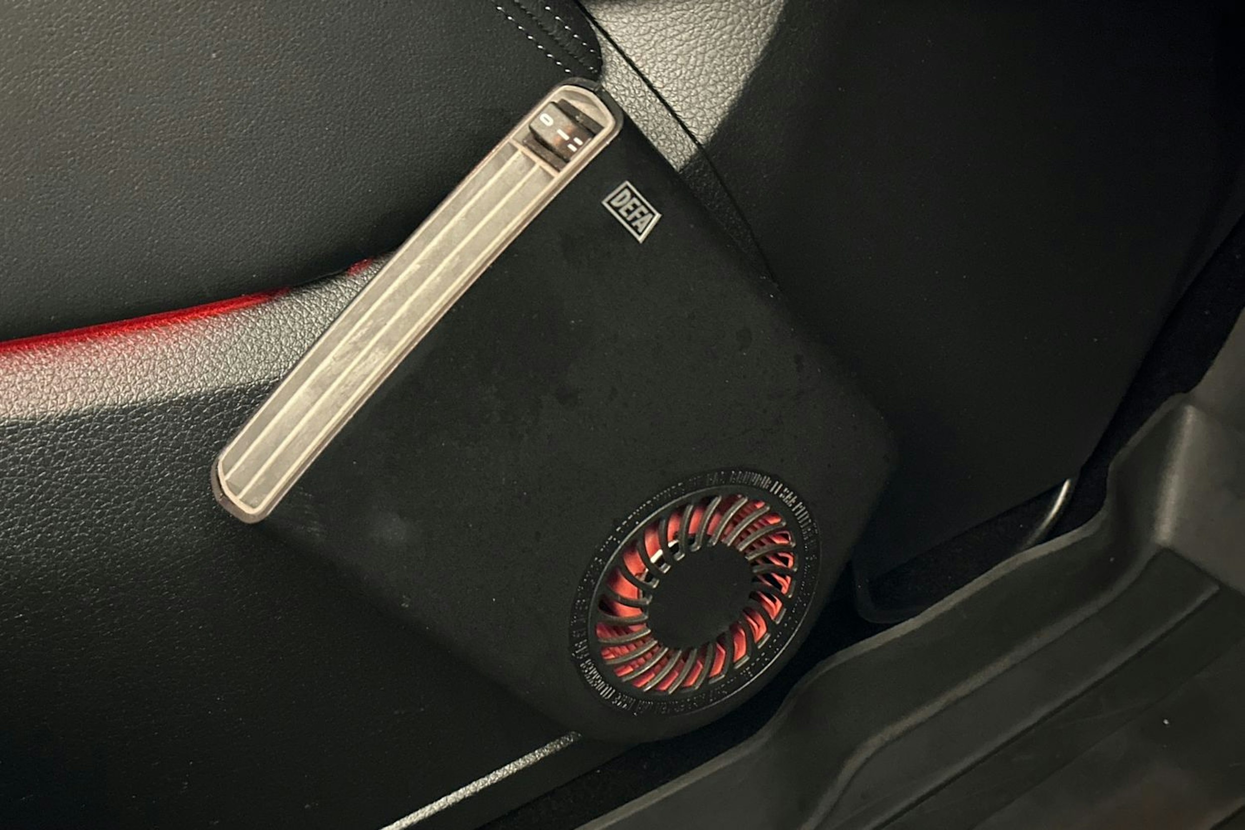 harmaa Nissan Qashqai 2019 kuva 32.