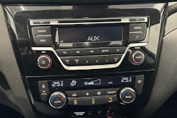 harmaa metalliväri Nissan Qashqai 2019 kuva 22.