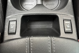 valkoinen Nissan Qashqai 2019 kuva 29.