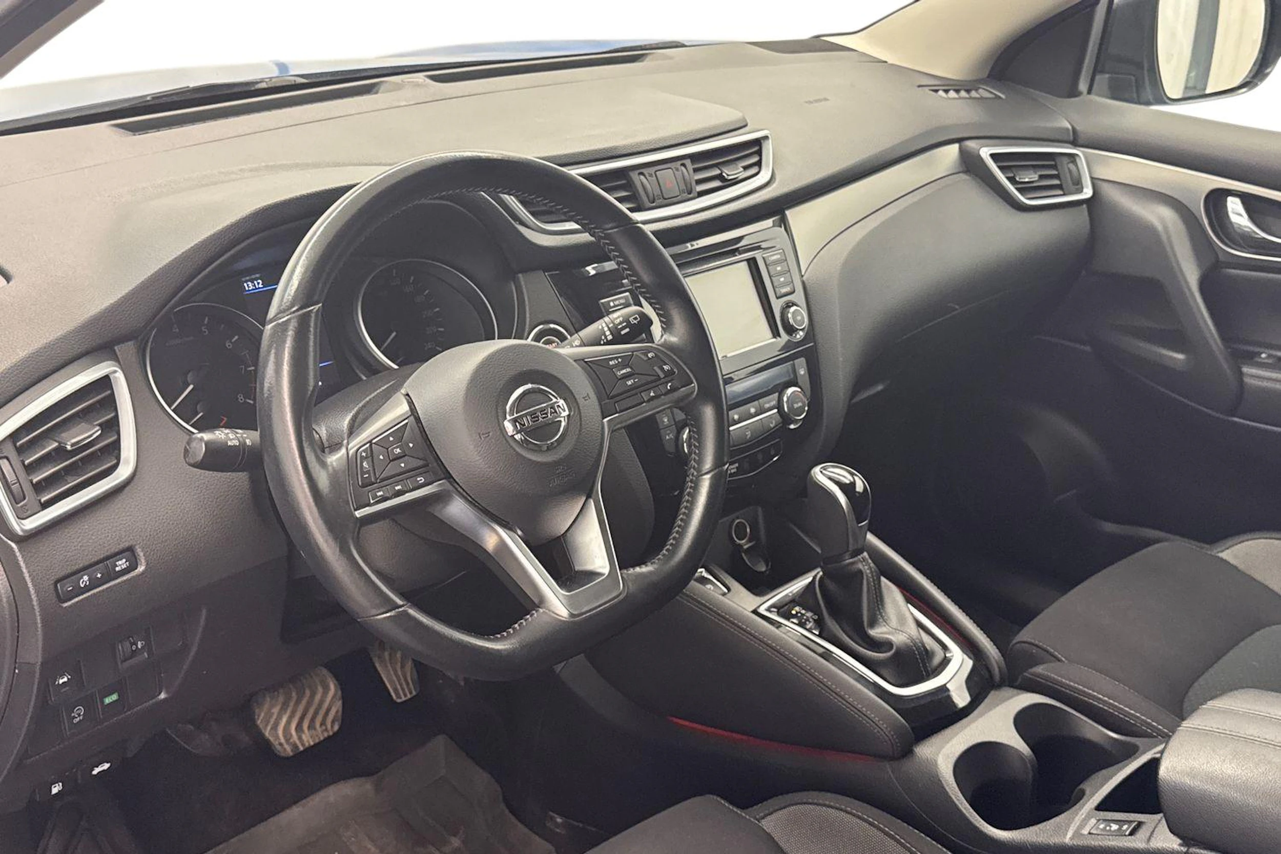 Sininen Nissan Qashqai 2019 kuva 6.