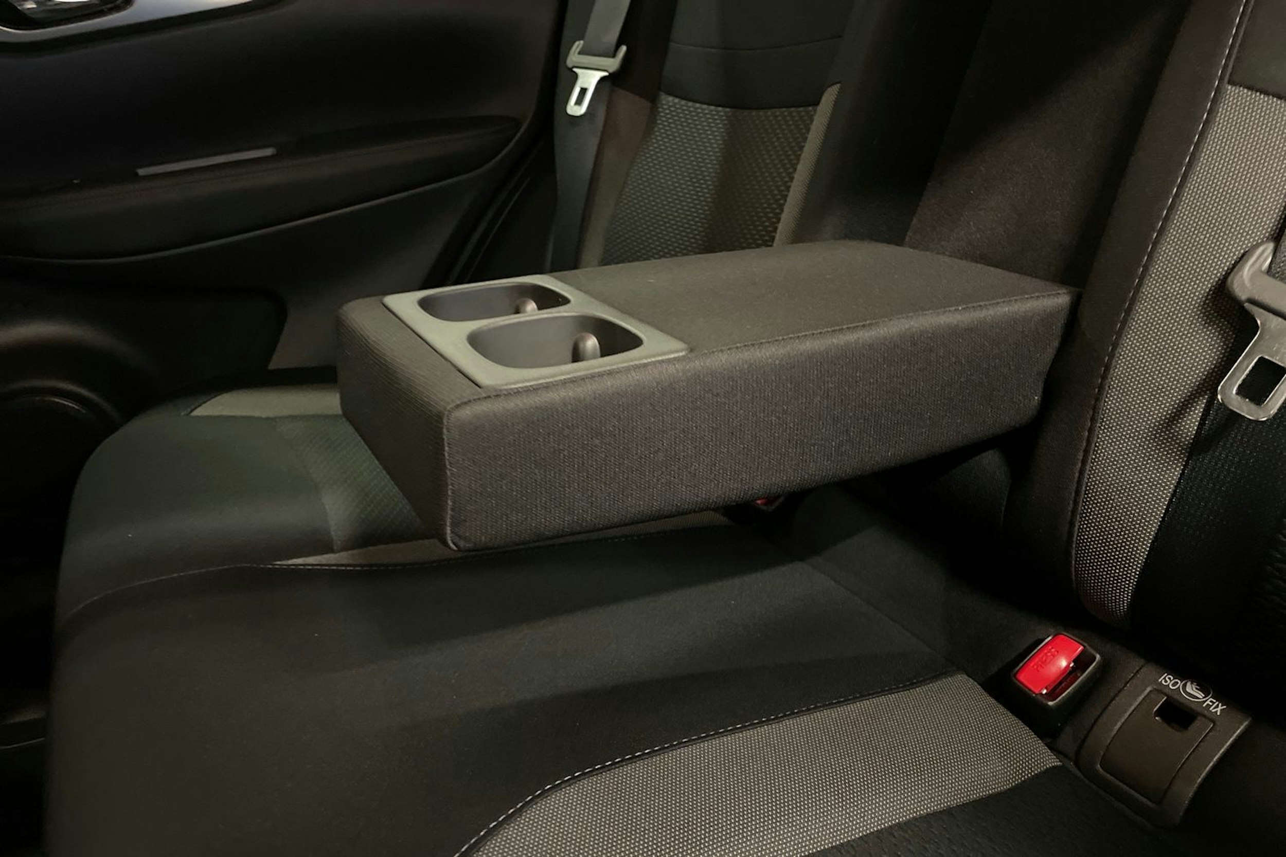 Musta Nissan Qashqai 2019 kuva 14.