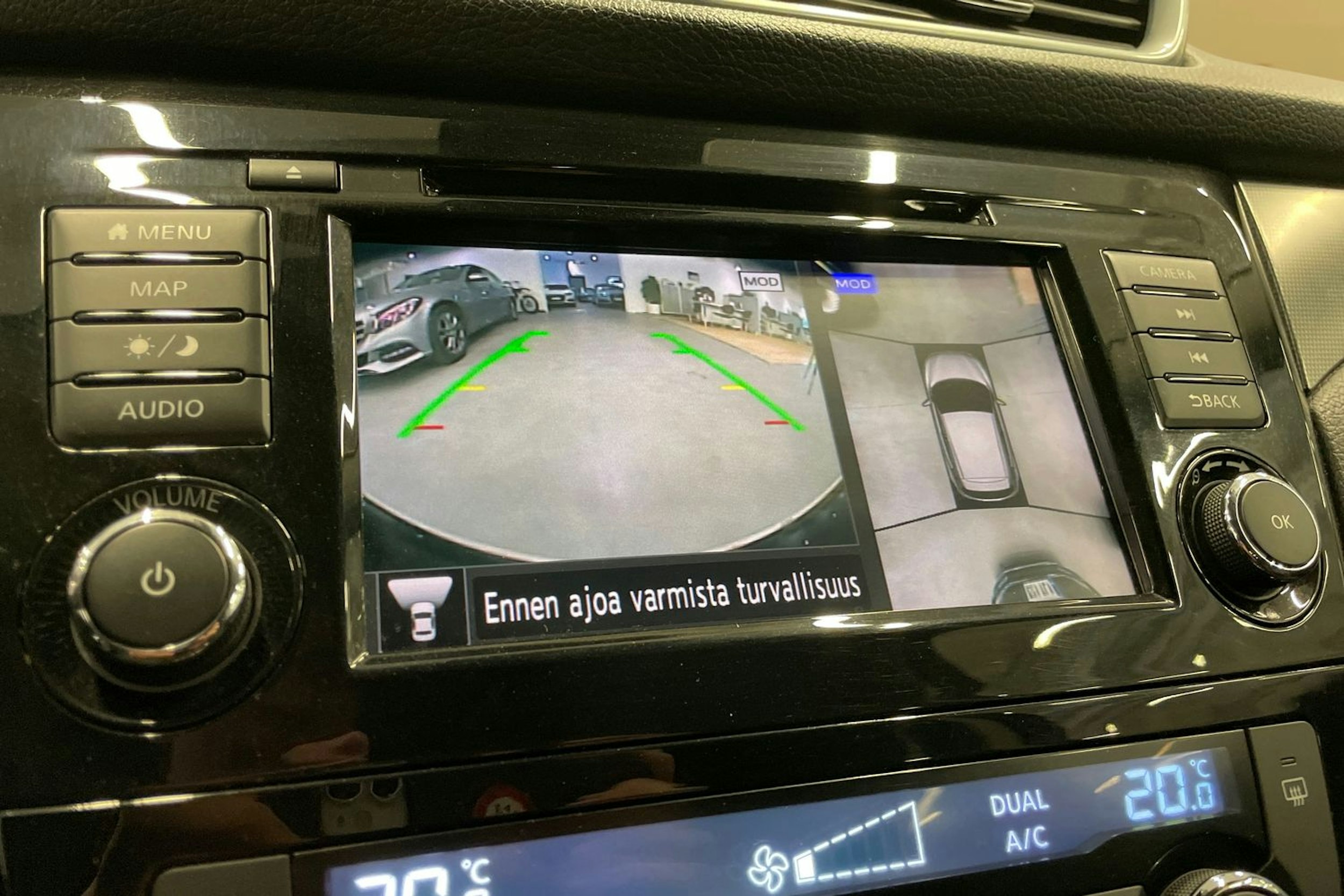 Musta Nissan Qashqai 2019 kuva 17.