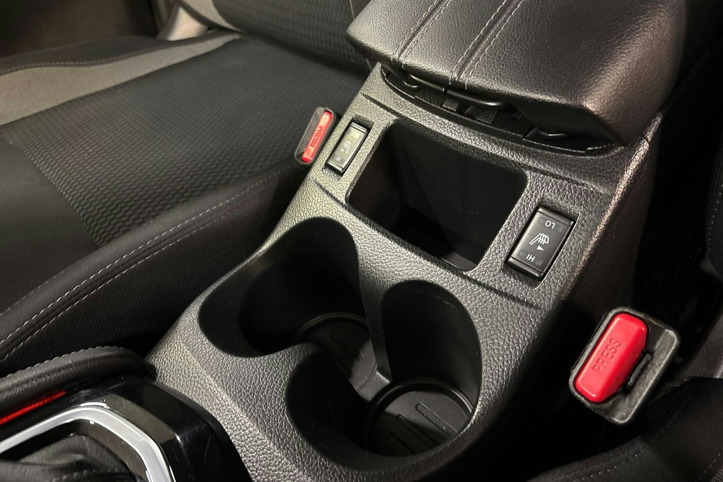 Musta Nissan Qashqai 2019 kuva 17.