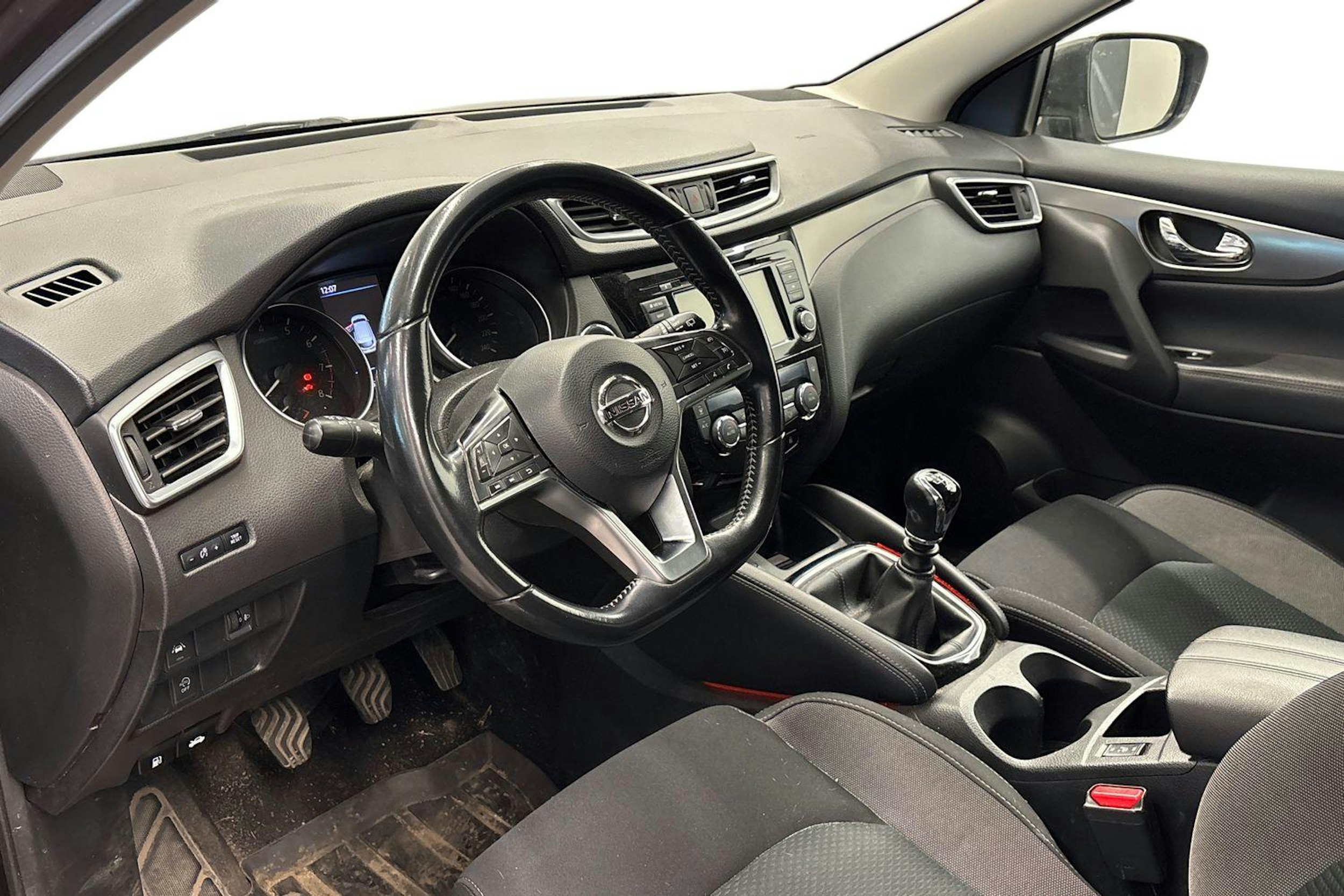 ruskea (beige) Nissan Qashqai 2019 kuva 3.