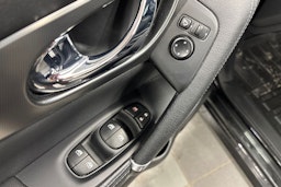 musta Nissan Qashqai 2019 kuva 16.