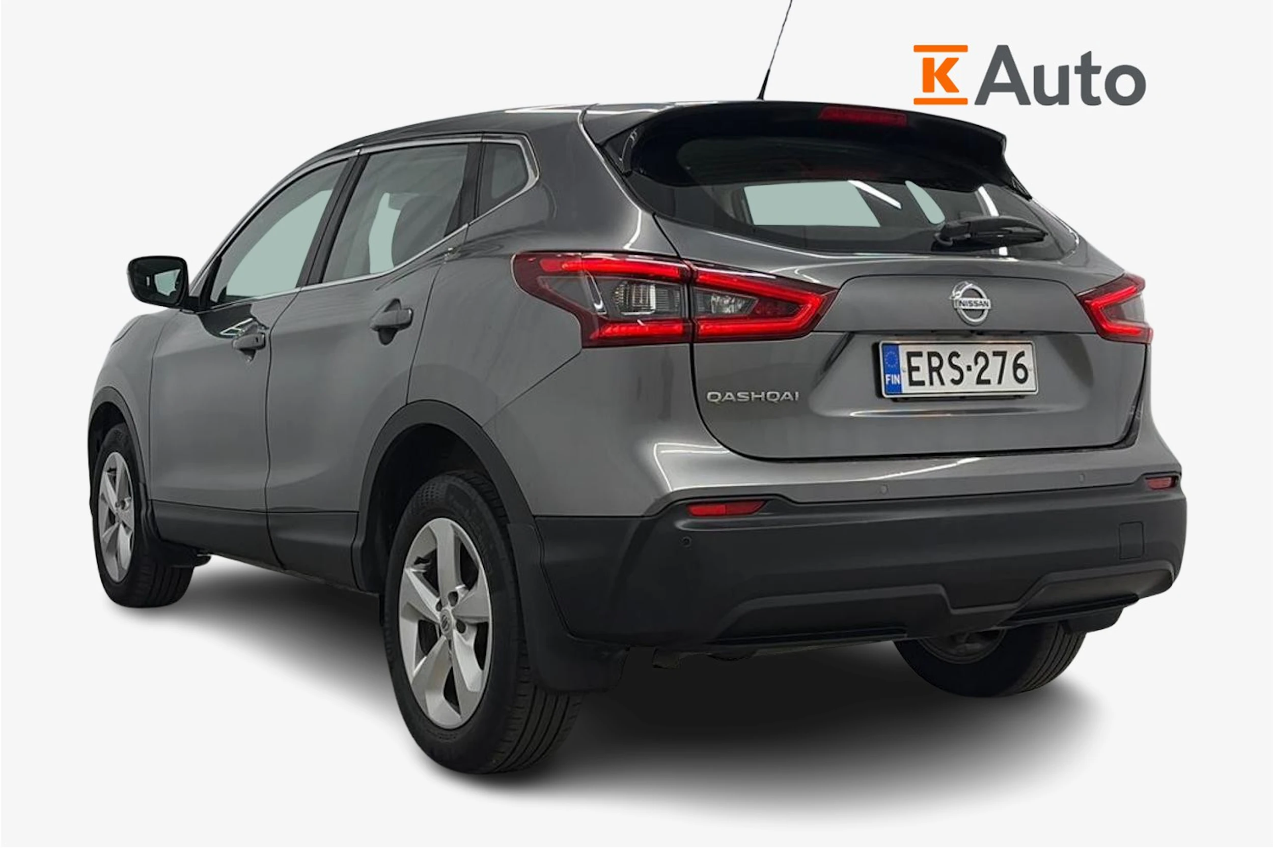 Harmaa Nissan Qashqai 2020 kuva 2.