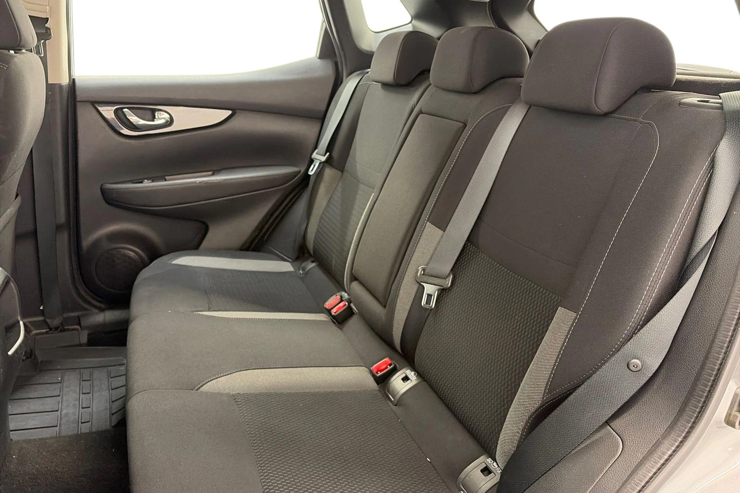 Harmaa Nissan Qashqai 2020 kuva 8.