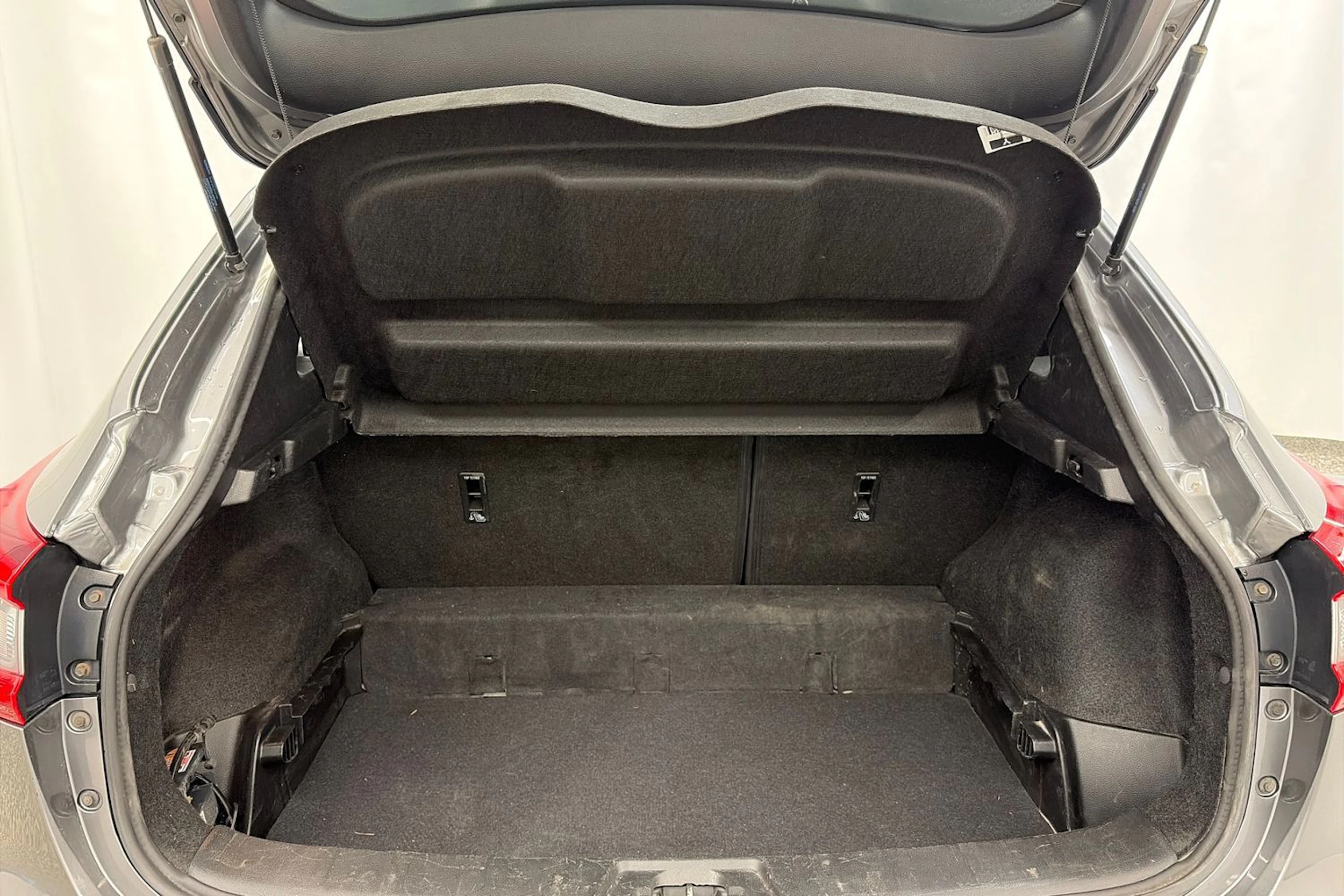 Harmaa Nissan Qashqai 2020 kuva 11.
