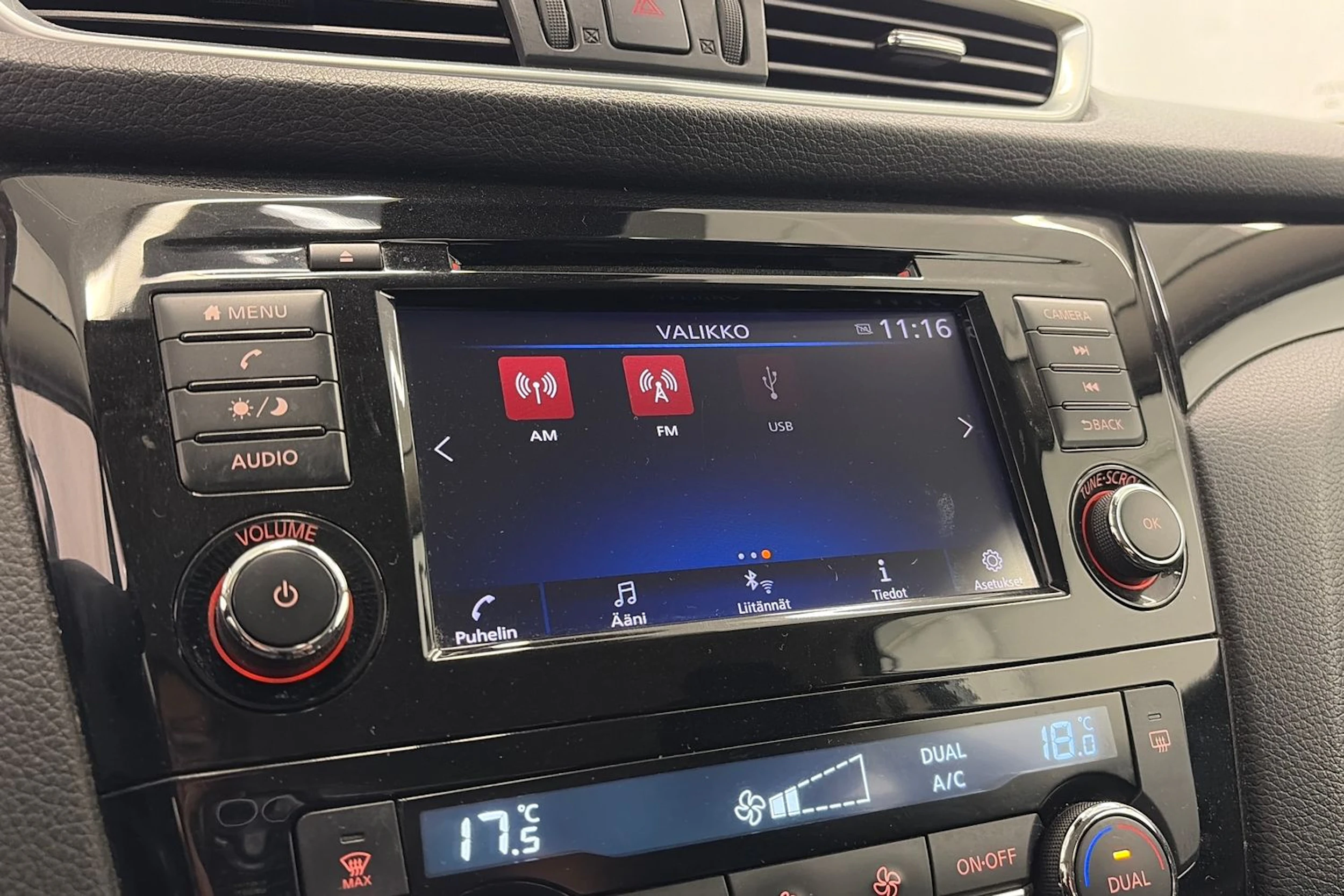 Harmaa Nissan Qashqai 2020 kuva 16.