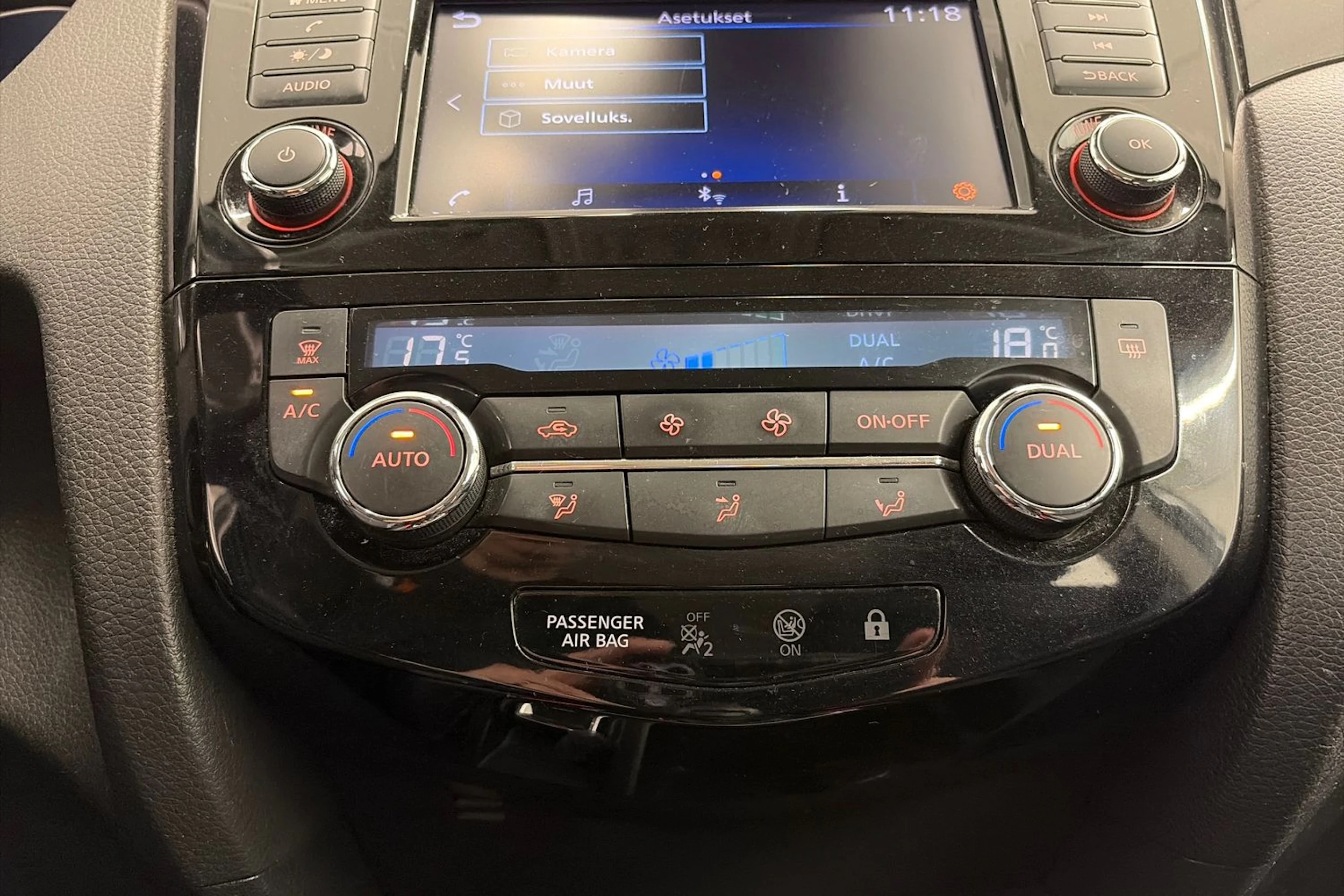 Harmaa Nissan Qashqai 2020 kuva 19.