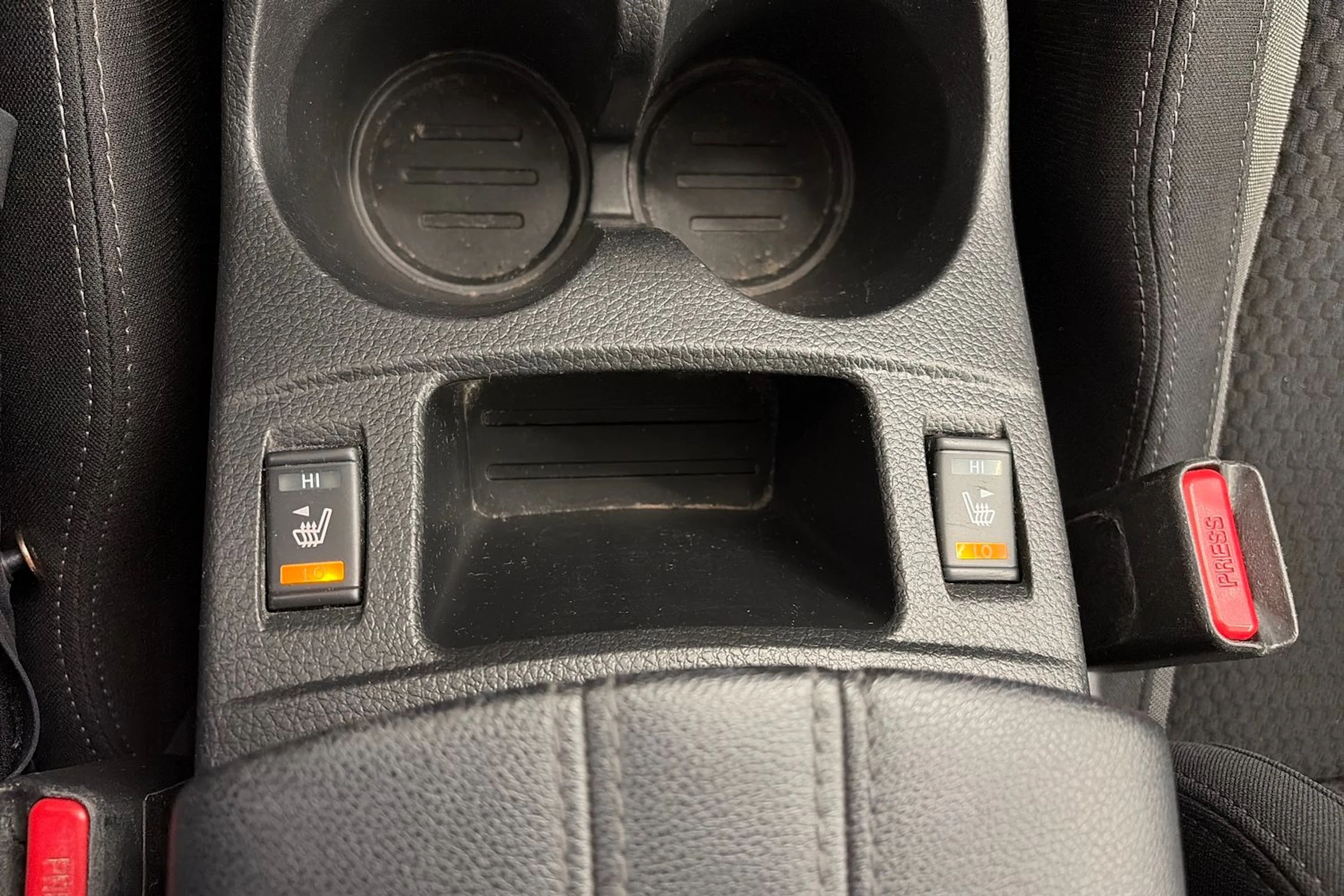 Harmaa Nissan Qashqai 2020 kuva 20.