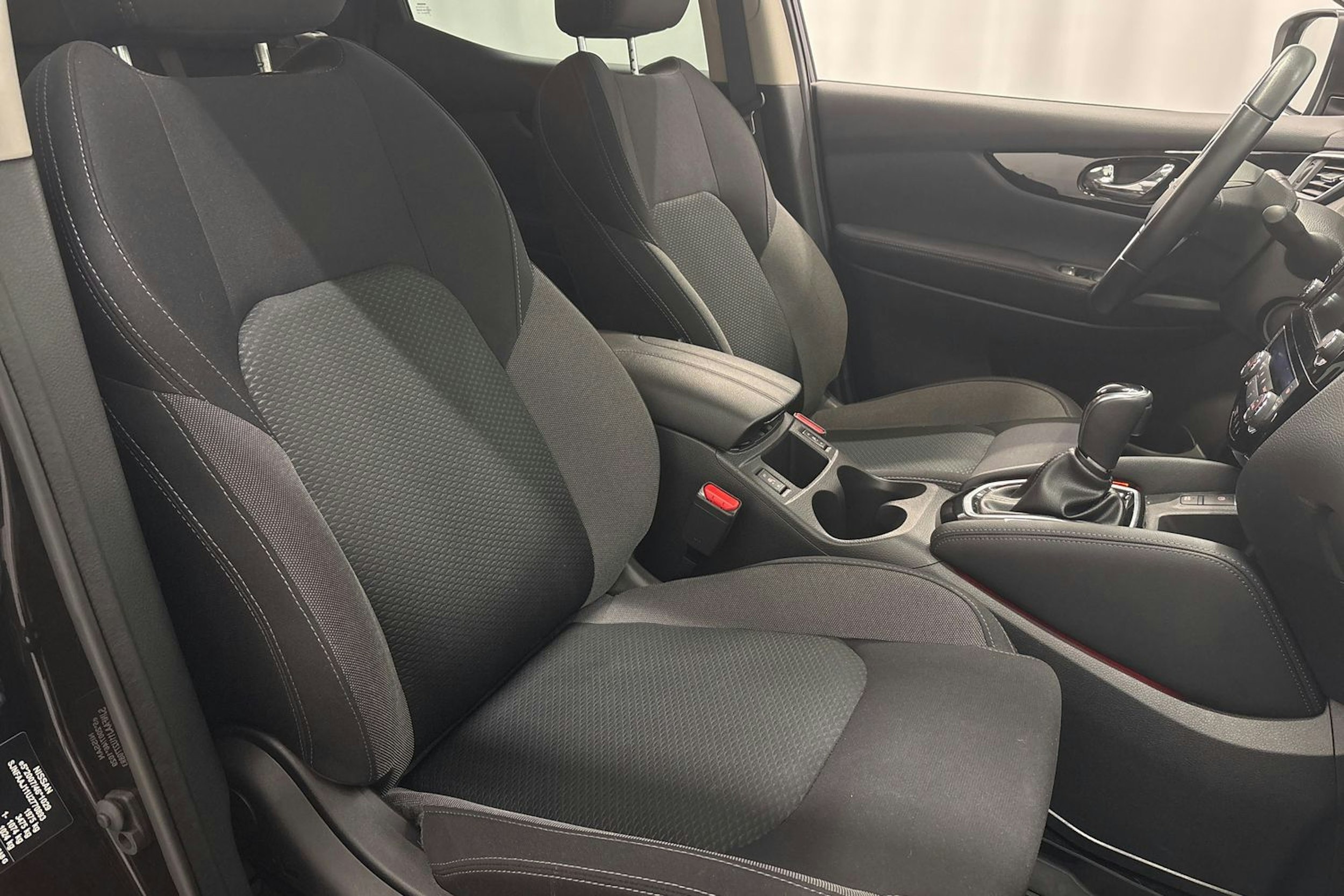 violetti Nissan Qashqai 2020 kuva 14.