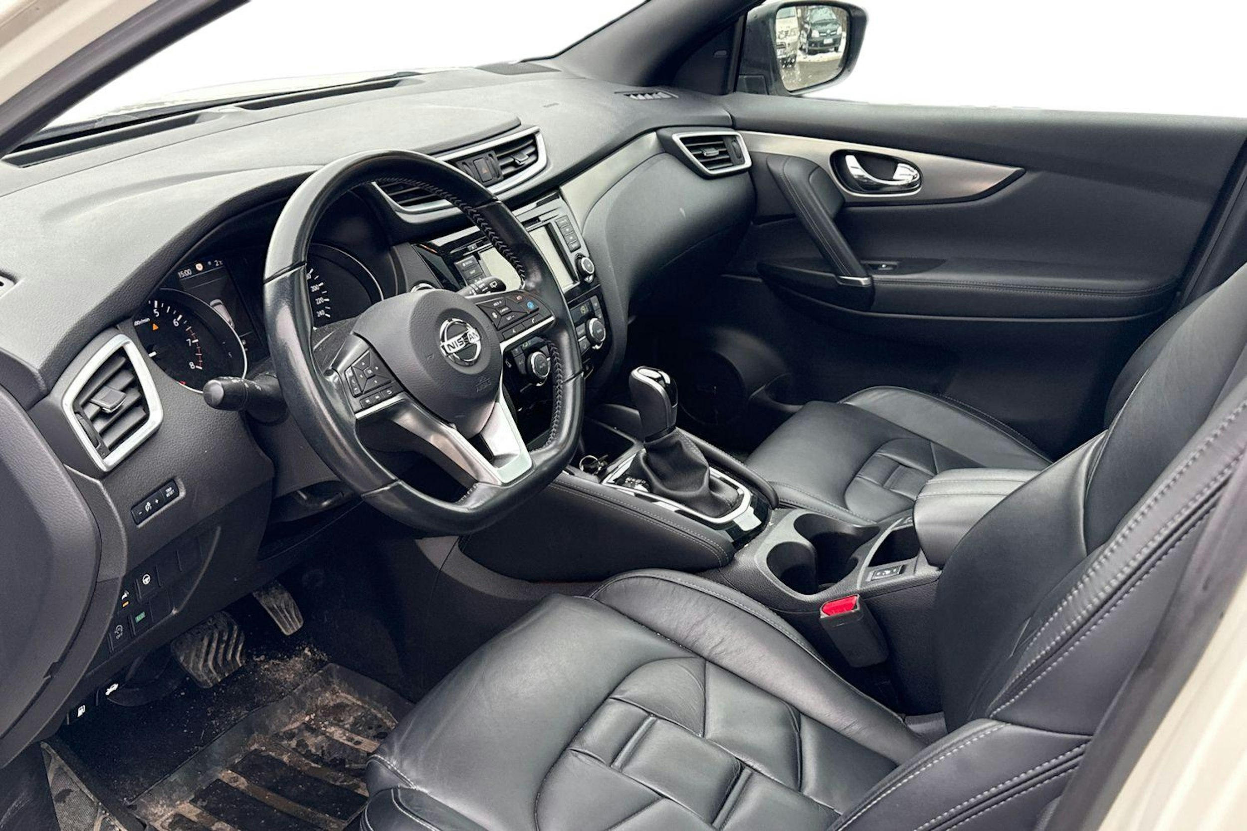 valkoinen Nissan Qashqai 2020 kuva 3.