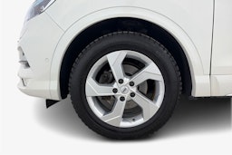 valkoinen Nissan Qashqai 2020 kuva 11.