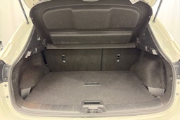 valkoinen Nissan Qashqai 2020 kuva 13.