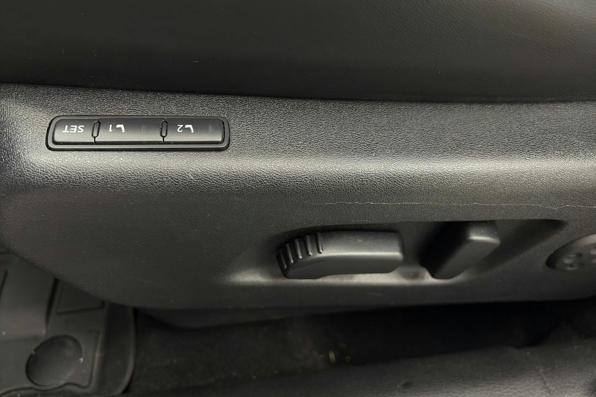 valkoinen Nissan Qashqai 2020 kuva 15.