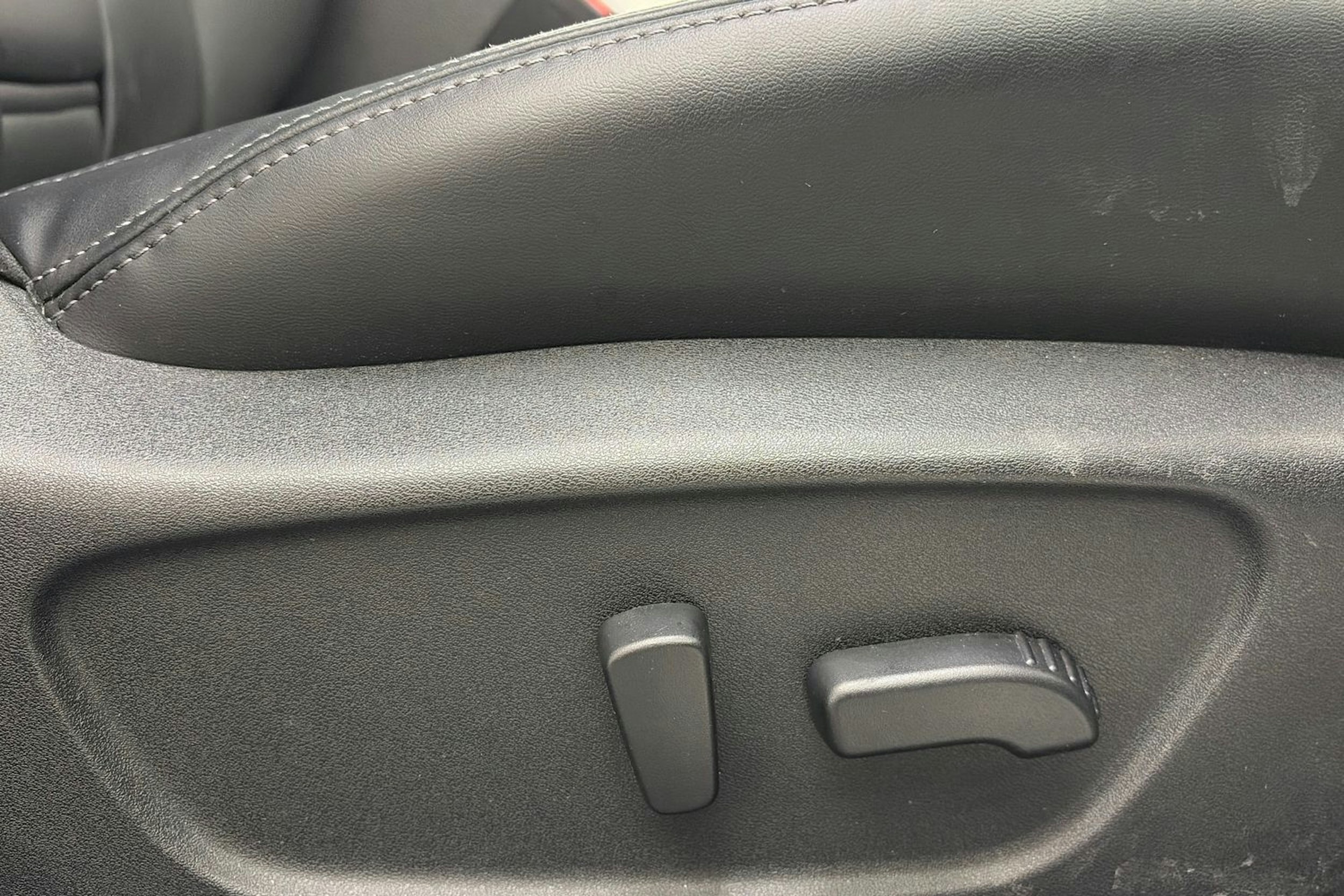 valkoinen Nissan Qashqai 2020 kuva 16.