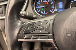 valkoinen Nissan Qashqai 2020 kuva 18.